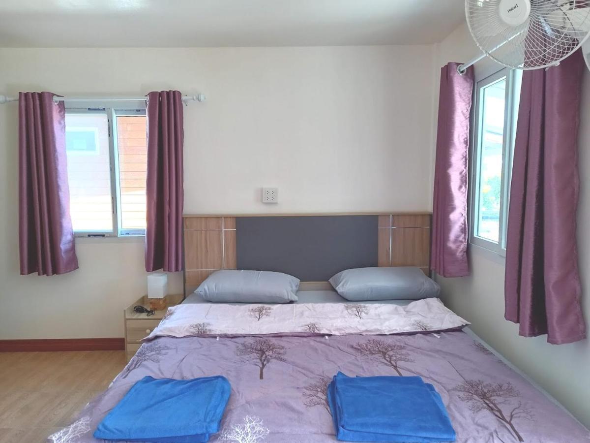 Ban Posai With Pool Homestay